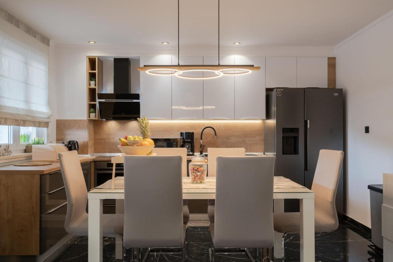 Jasenka Apartment Завалатица Екстериор снимка